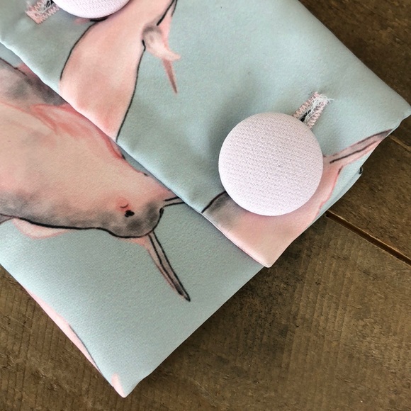 Ana Lucia Bermudez Front Tie Crop Top with Sleeves - Picture 3 of 4